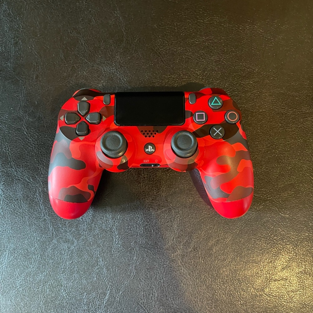 PS4 DualShock Red Camo Controller